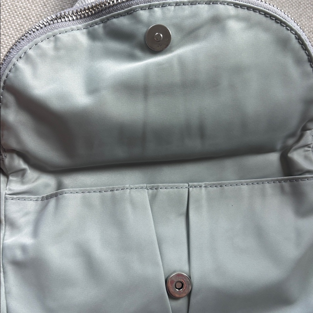 lululemon All Night Festival Belt Bag light green - Picture 8 of 11